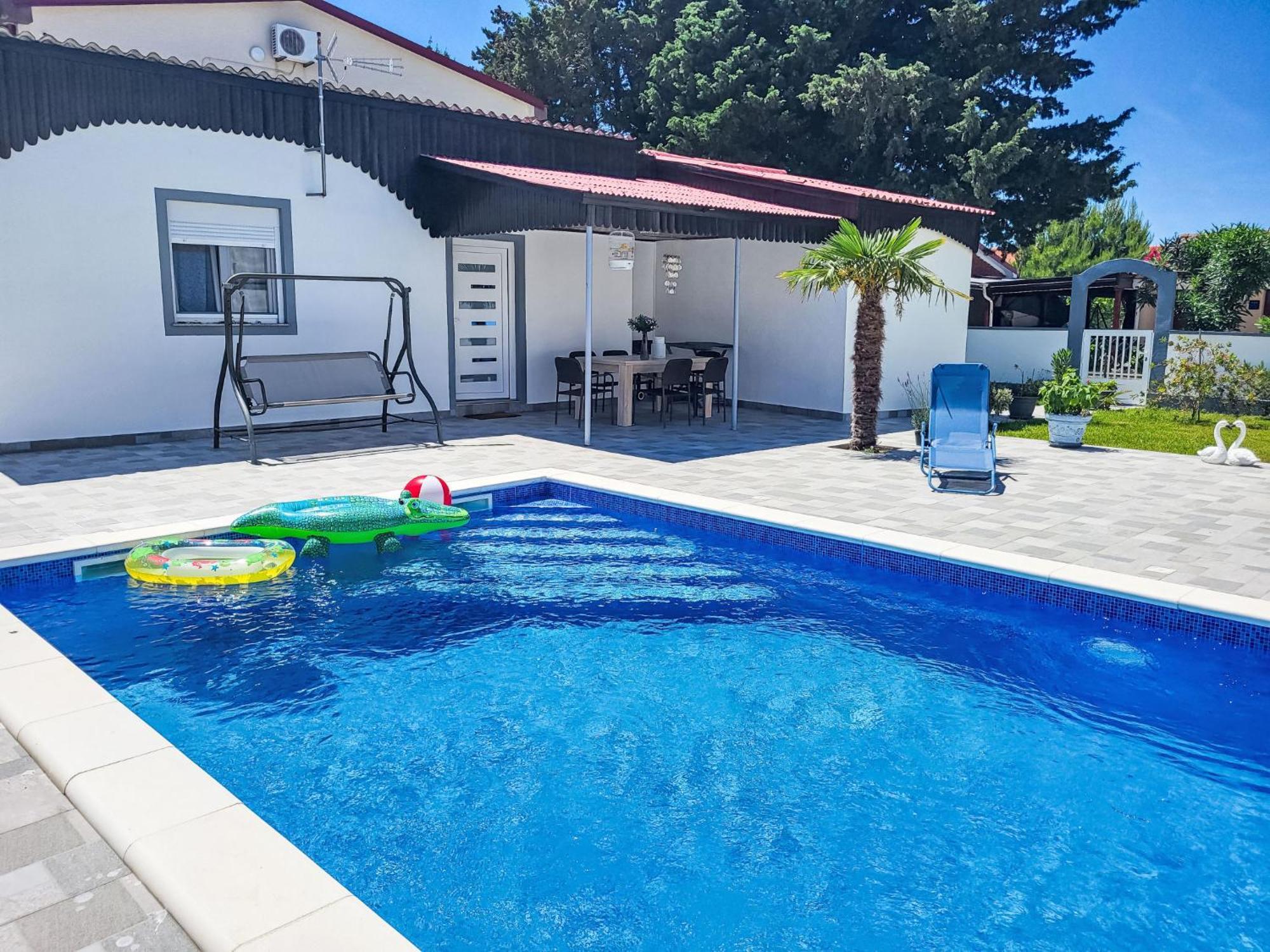 Holiday Home Matea By Interhome Nin Exterior foto
